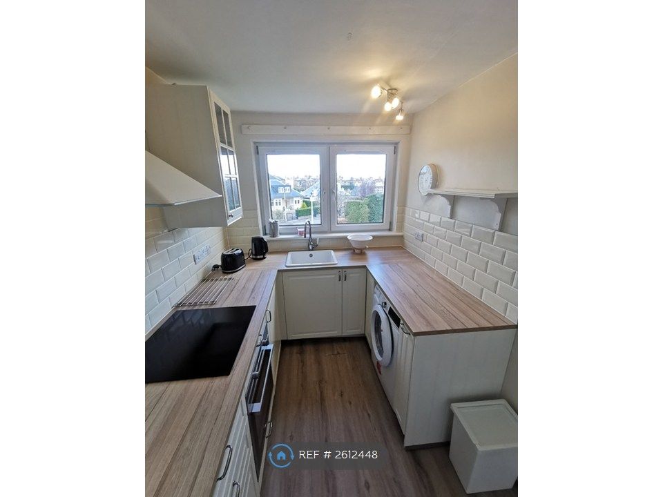 Property photo 2 of 13 Kitchen
