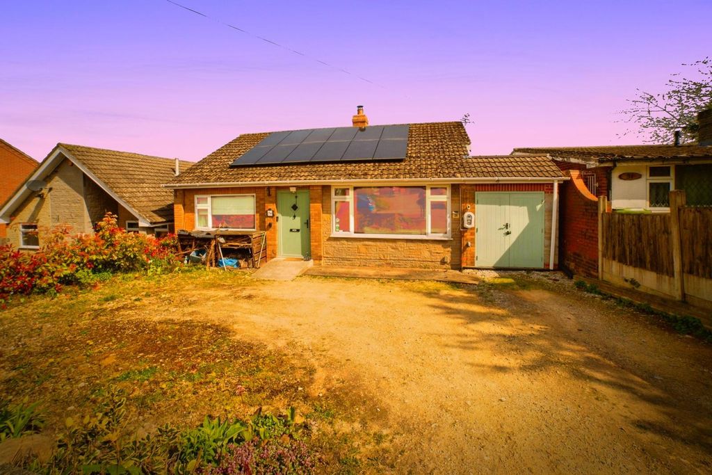 Property photo 1 of 28 Front At Dusk