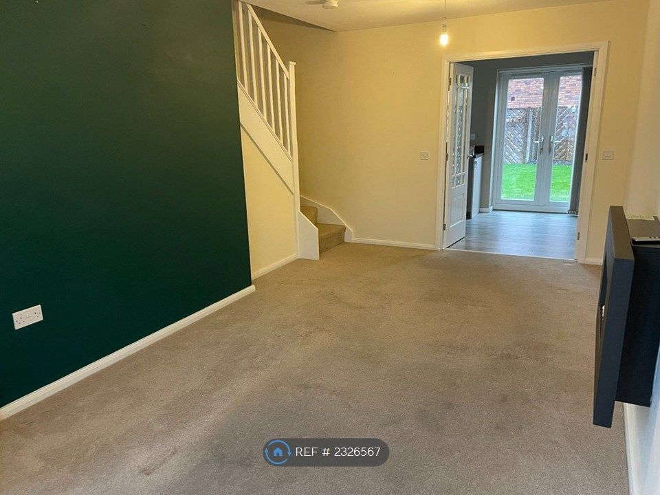 Property photo 2 of 14 Living Room