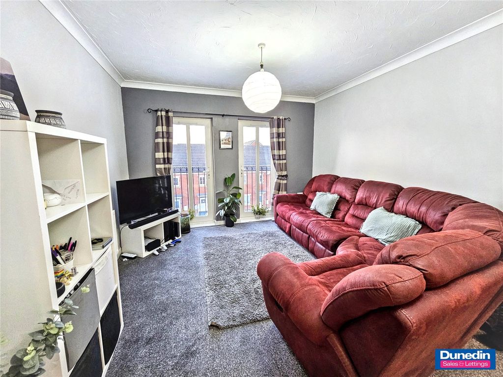 Property photo 2 of 12 Picture No. 04