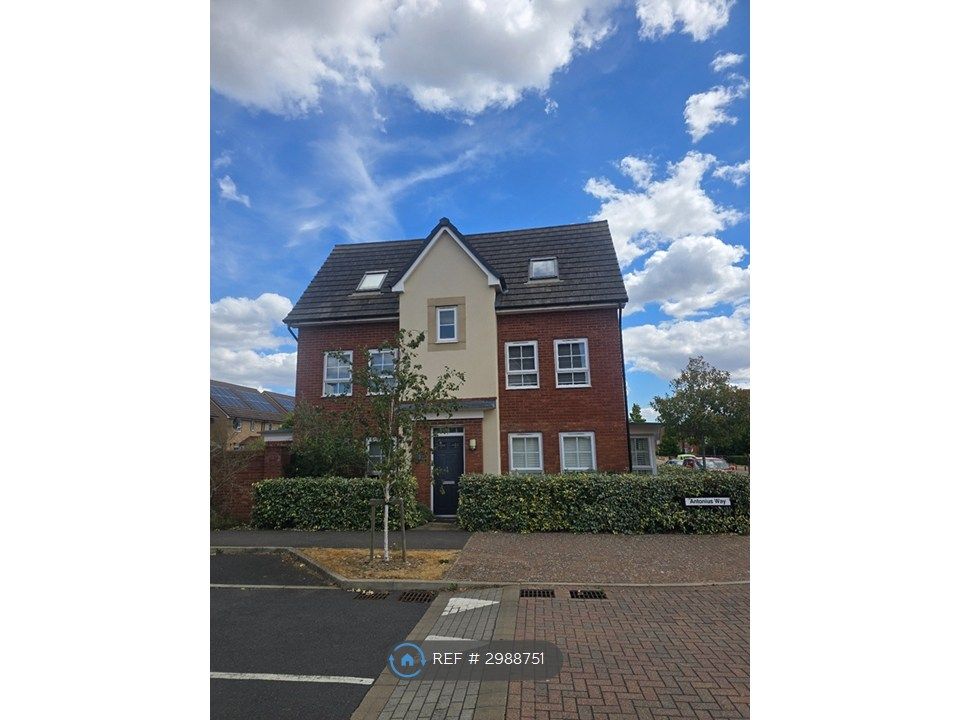 Property photo 2 of 23