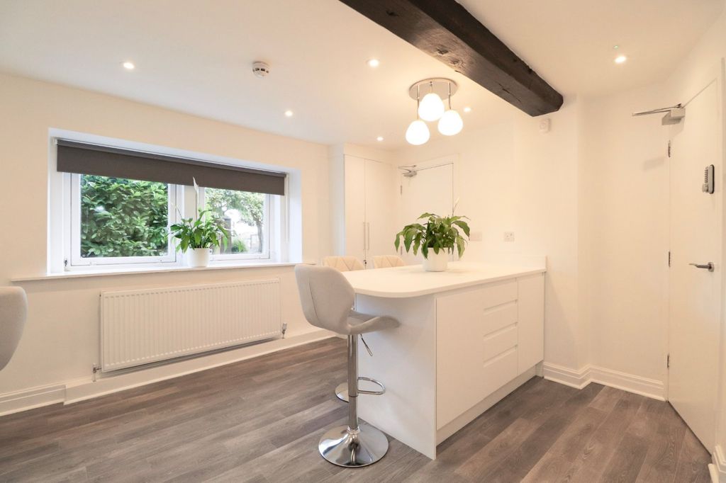 Property photo 3 of 12 Picture No. 09