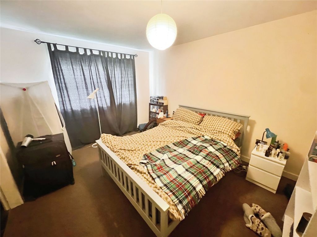 Property photo 2 of 8 Bedrom One