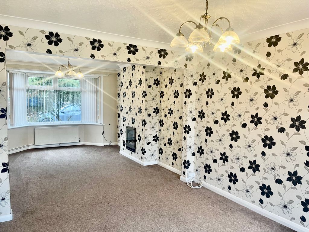 Property photo 2 of 8 Living Room