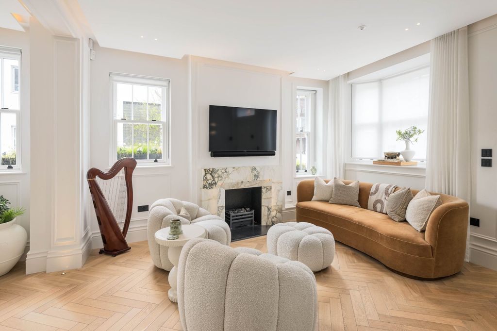 Property photo 1 of 14 Picture No. 18