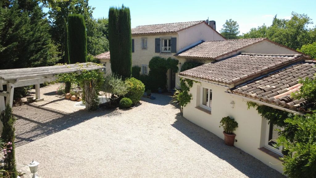 Property photo 1 of 21 Main Exterior View