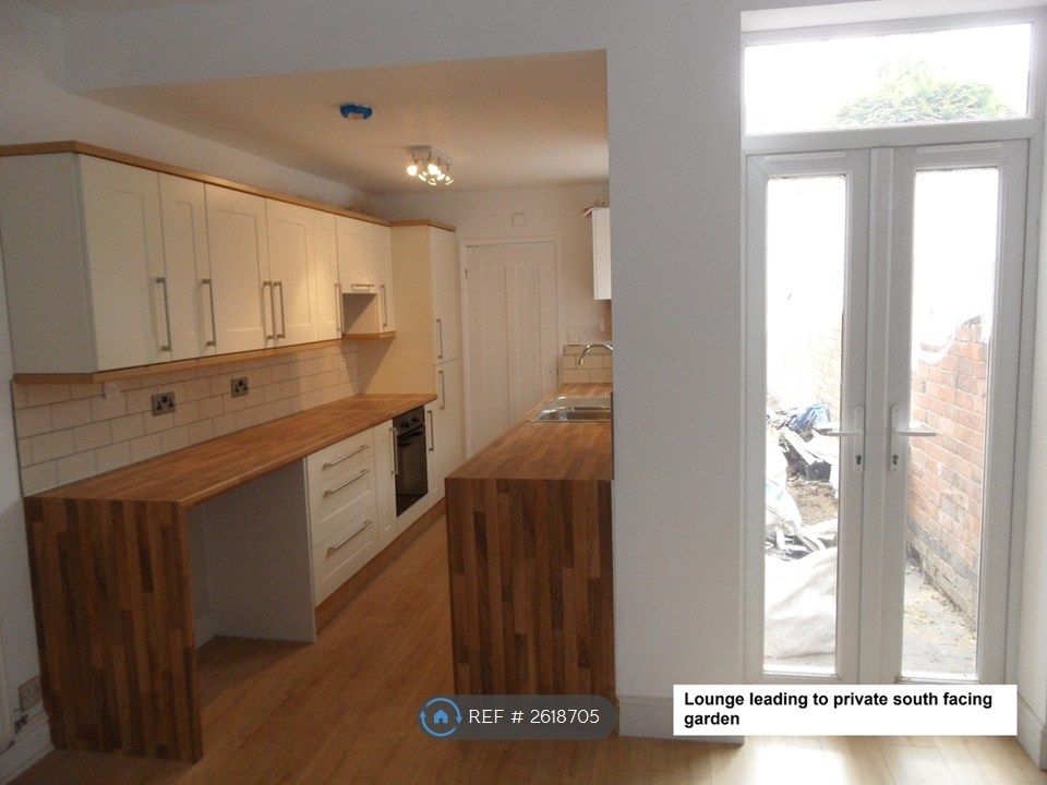 Property photo 1 of 15 Fully Equipped Kitchen