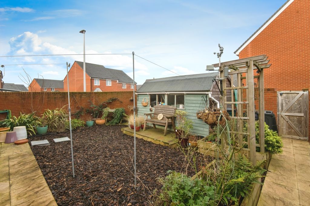 Property photo 3 of 17 Photography