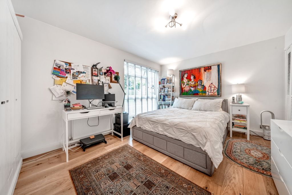 Property photo 3 of 15 1027366 (6)