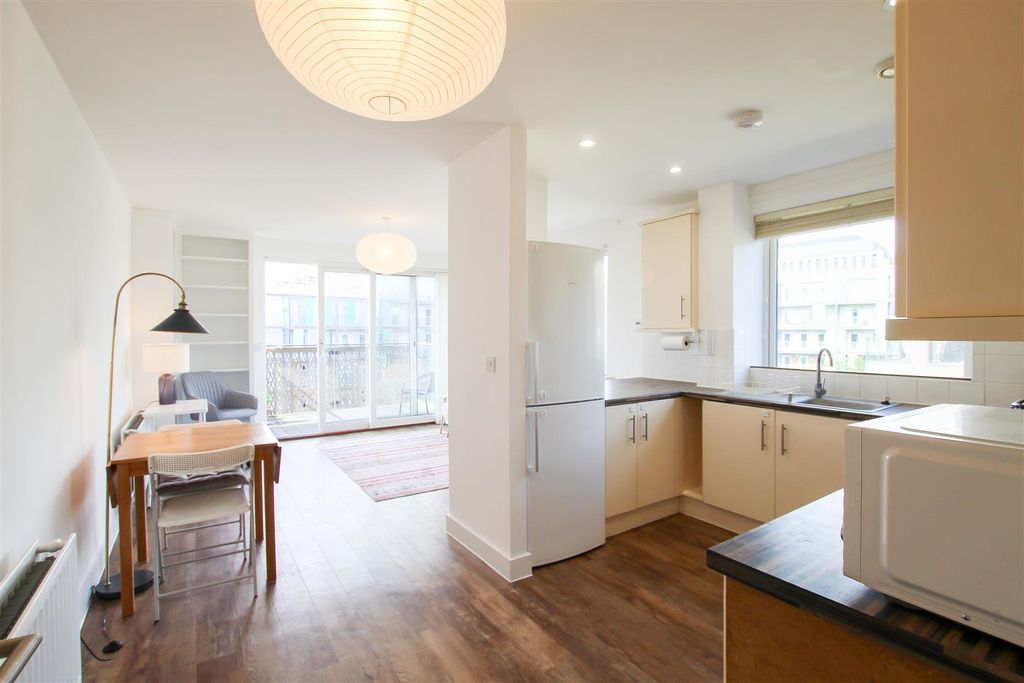 Property photo 3 of 11 Img_8947.Jpg