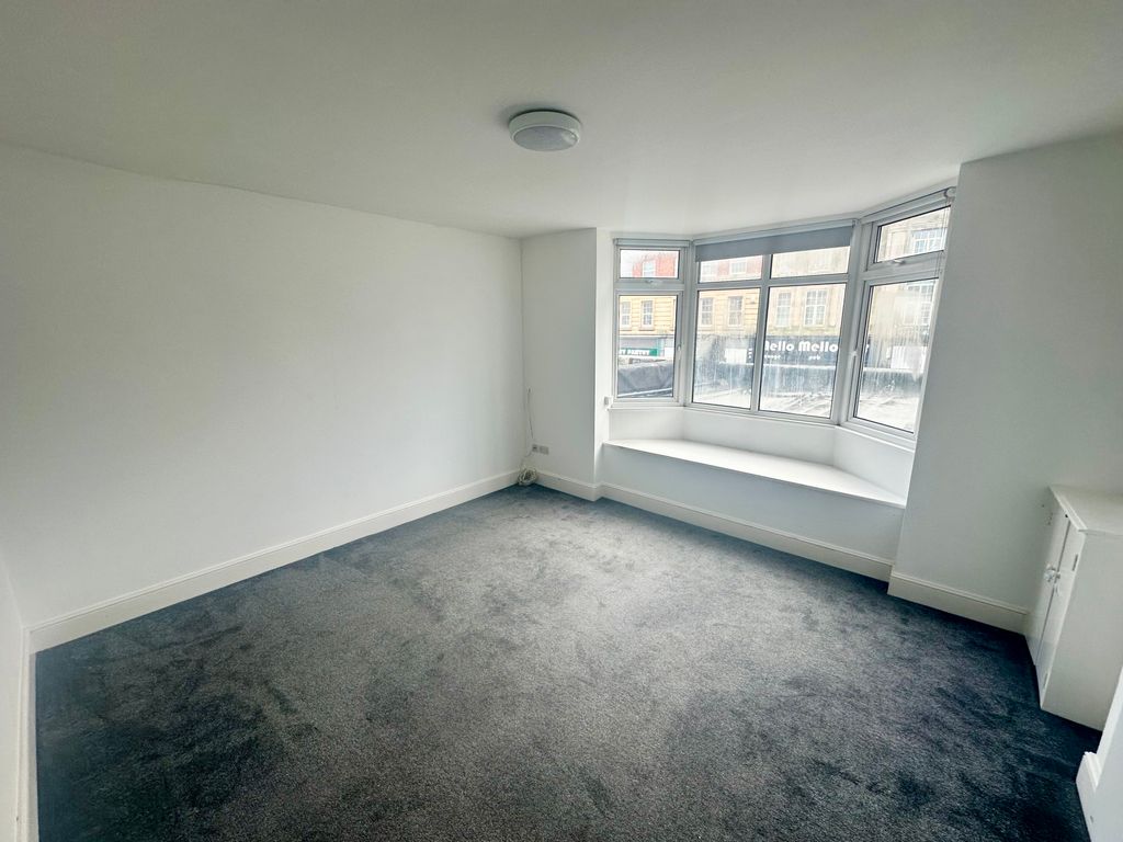 Property photo 1 of 8 Img_0322