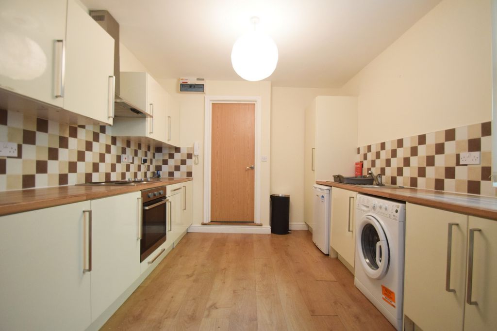 Property photo 2 of 7 Photo 2