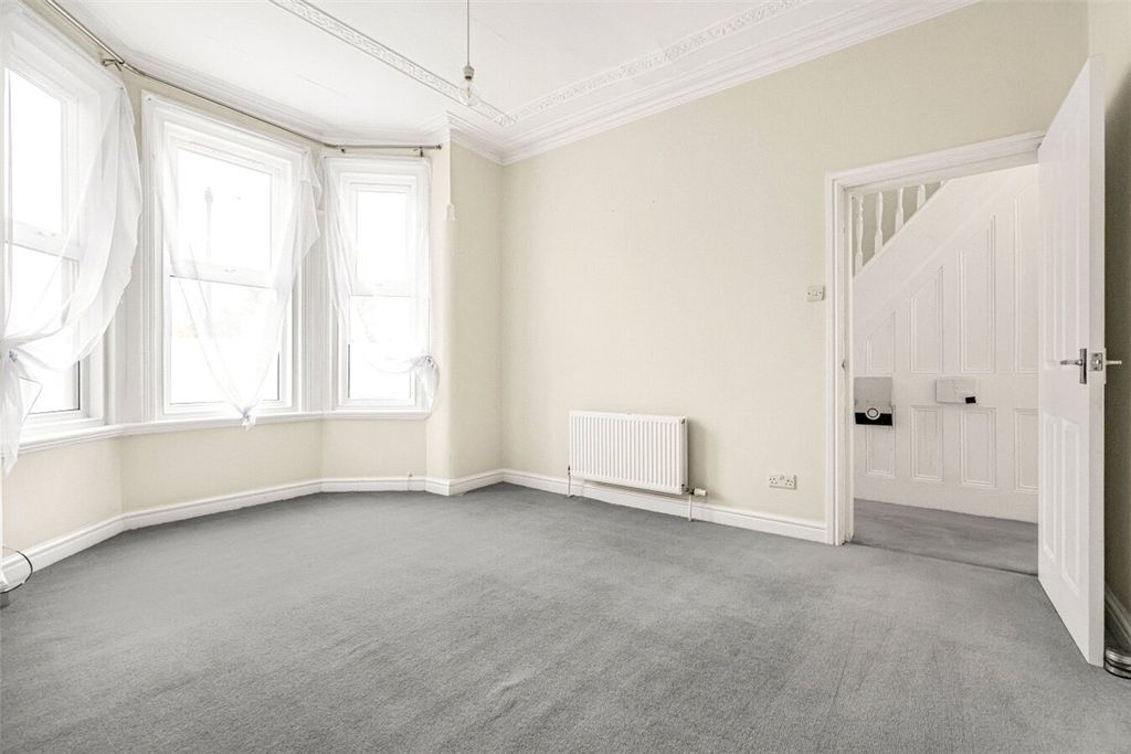 Property photo 3 of 19 Picture No. 03