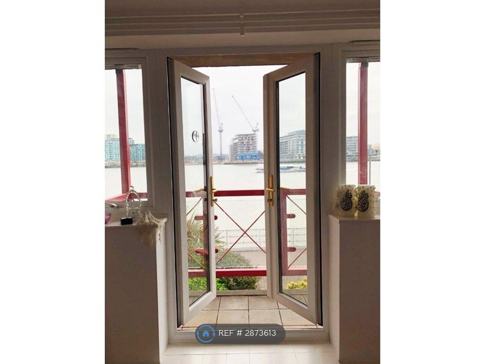 Property photo 2 of 9 Living Room Balcony