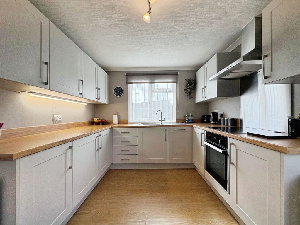 Property photo 3 of 20 60Ed5501-9