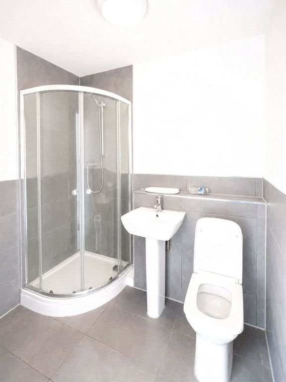Property photo 3 of 3 Picture No. 01