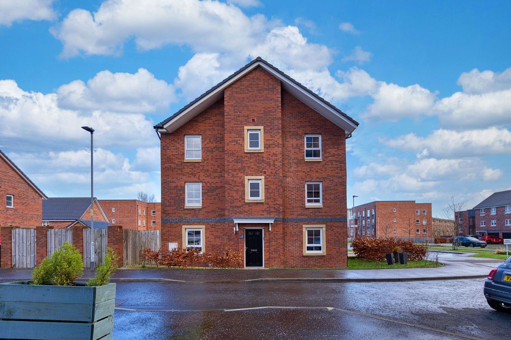 Property photo 1 of 29