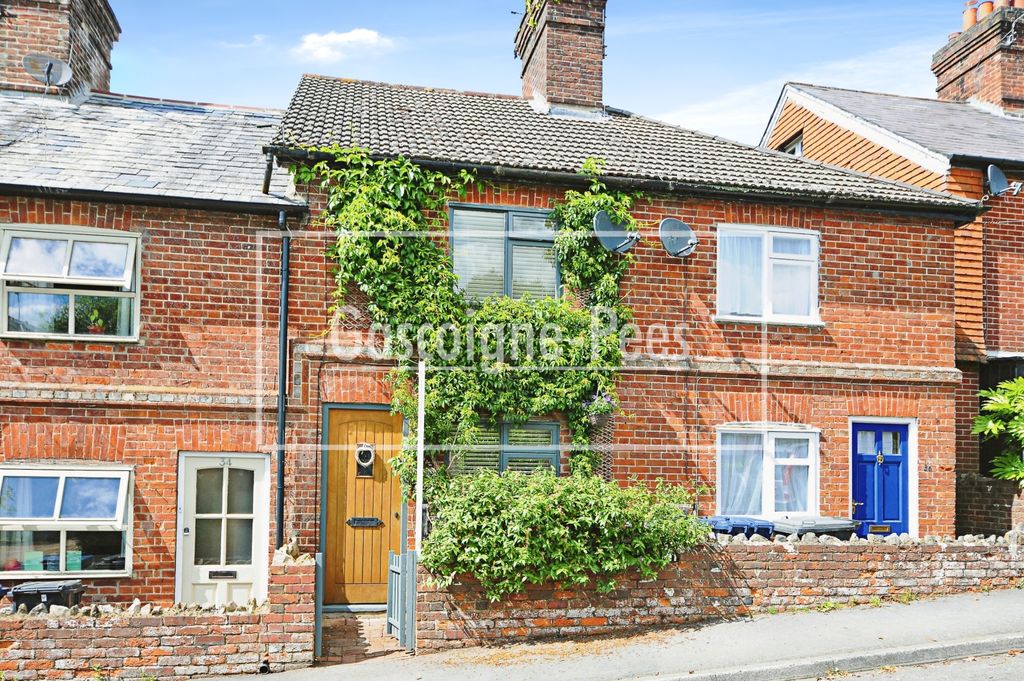 Property photo 1 of 7
