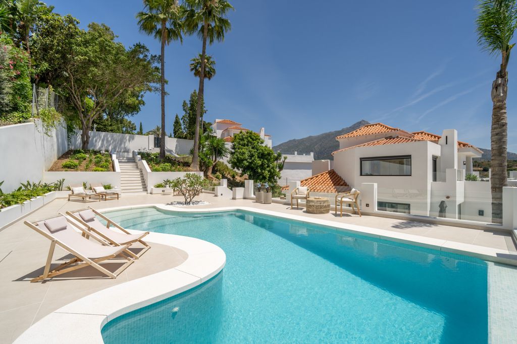 Property photo 1 of 52 Image