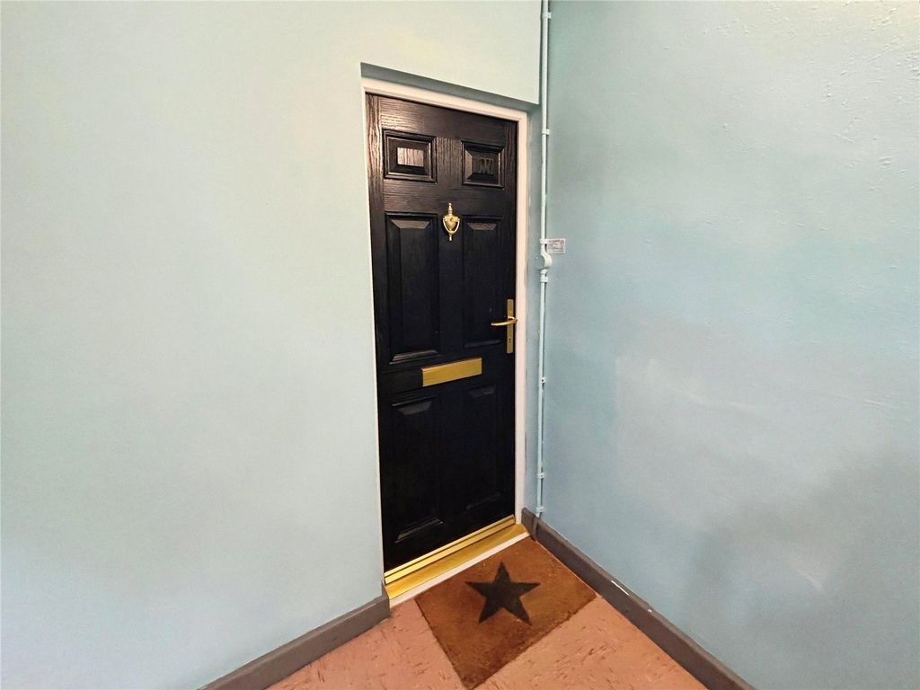 Property photo 1 of 9 Picture No. 06