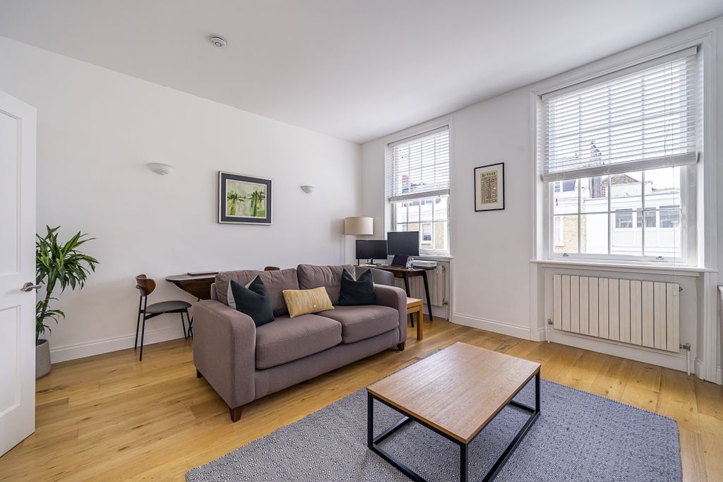 Property photo 2 of 14 Winchester-Street...