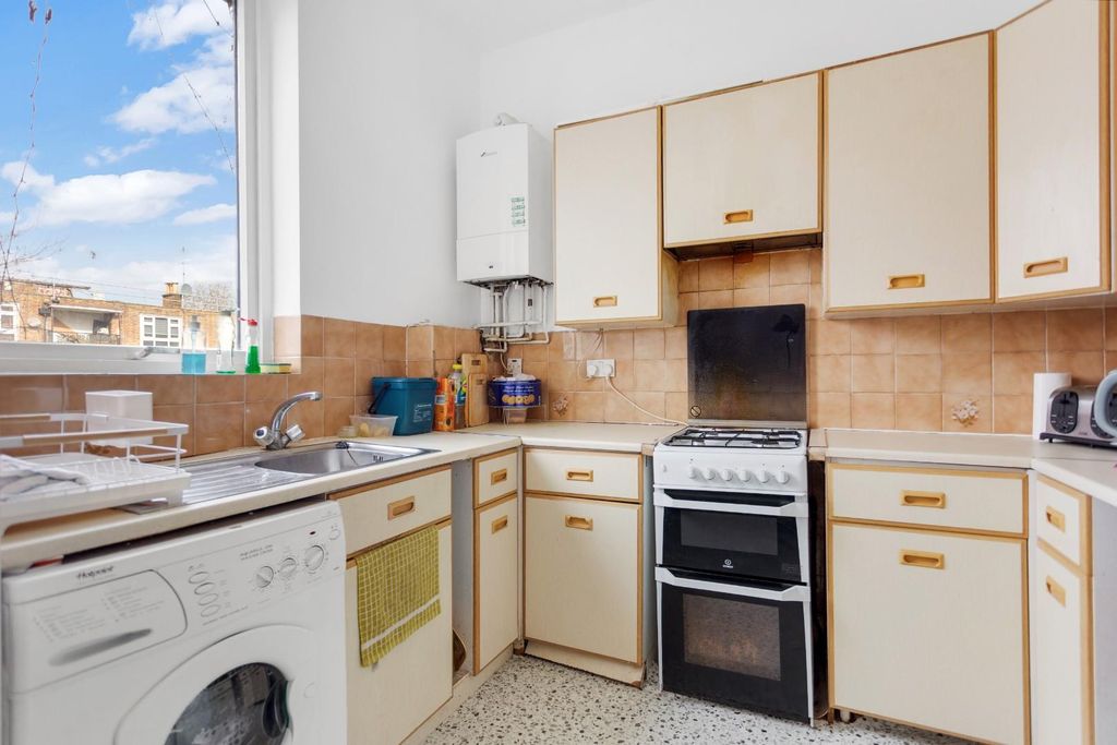 Property photo 3 of 12 Img_2689.Jpg