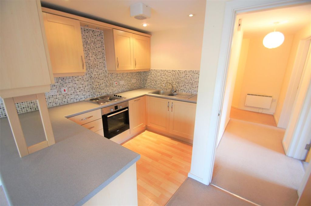 Property photo 1 of 25
