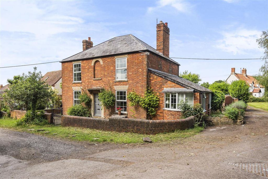Property photo 1 of 18 731643 (1).Jpg