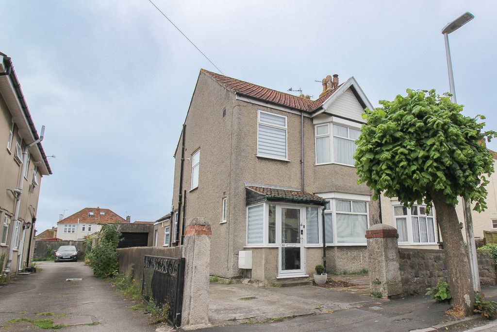 Property photo 1 of 21