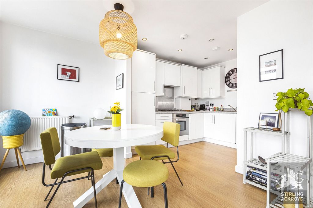 Property photo 2 of 24 Reception Room