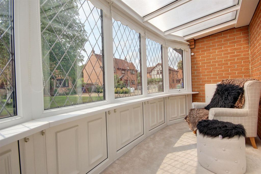 Property photo 2 of 18 Img_5339-Img_5341_Lzn.Jpg