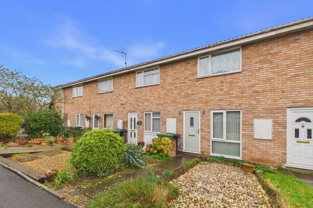 Property photo 1 of 10 Picture No. 12