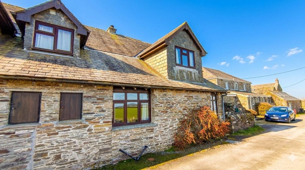 Property photo 2 of 29