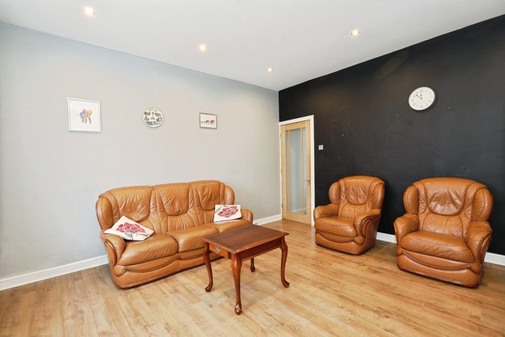 Property photo 3 of 21