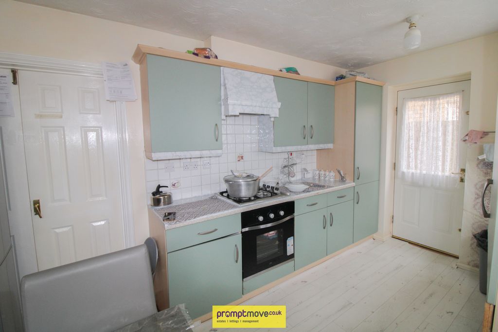 Property photo 3 of 9 Na