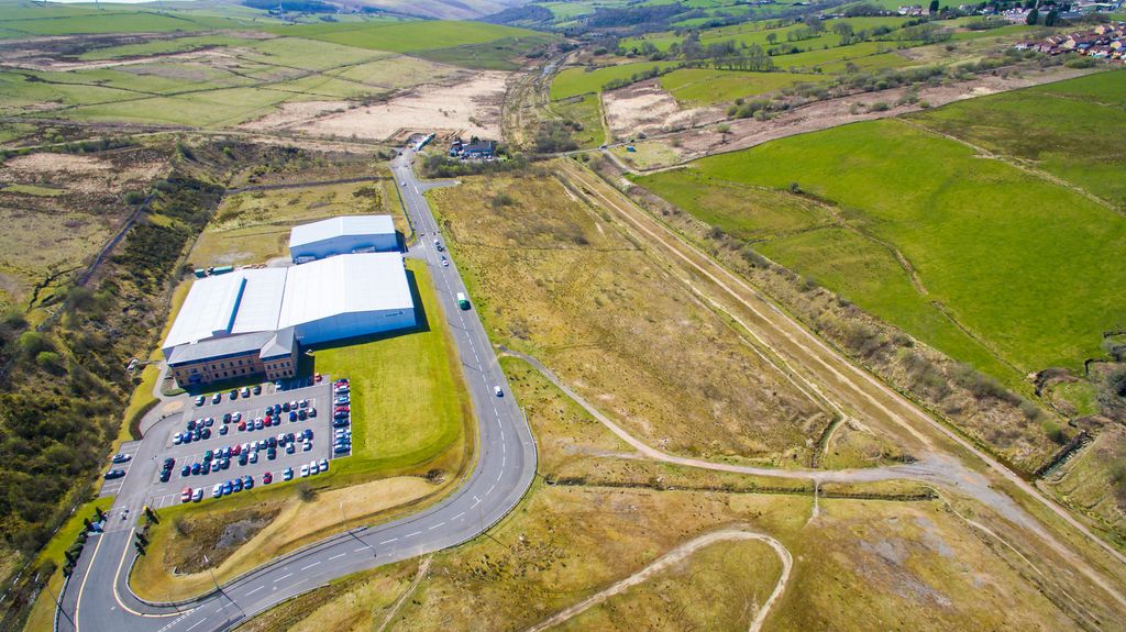 Property photo 2 of 7 Photo 8