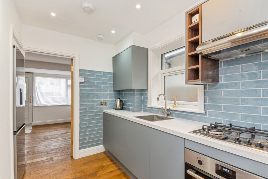 Property photo 1 of 16 Kitchen