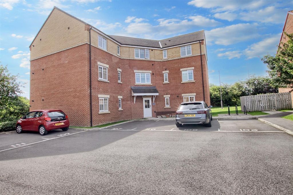 Property photo 1 of 12 3_A1Ry-V0Iigg-Hzmippe0Ezca4.Jpg