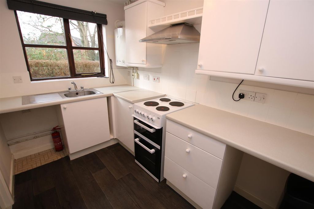 Property photo 2 of 13 Kitchen.Jpg