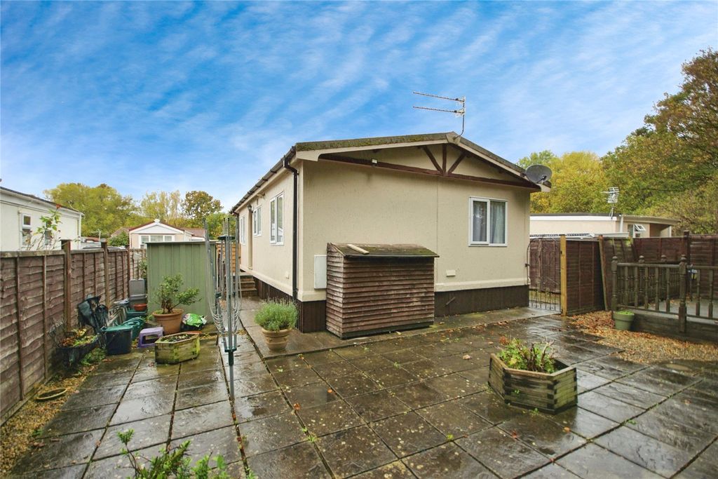 Property photo 3 of 20 Picture No. 23