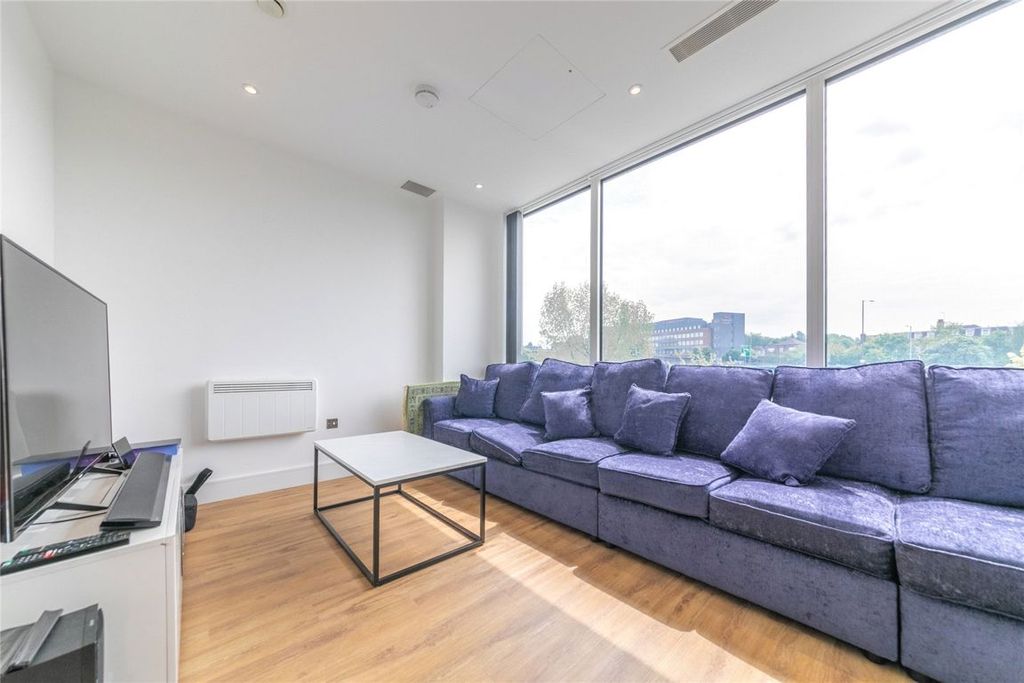 Property photo 1 of 7