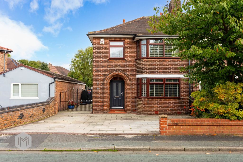 Property photo 1 of 29