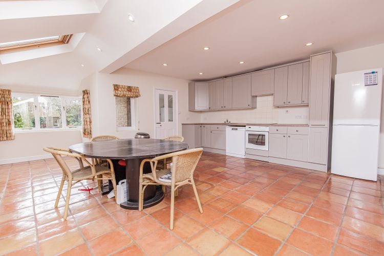 Property photo 2 of 9 157140