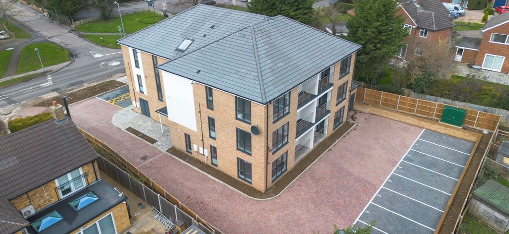 Property photo 1 of 7