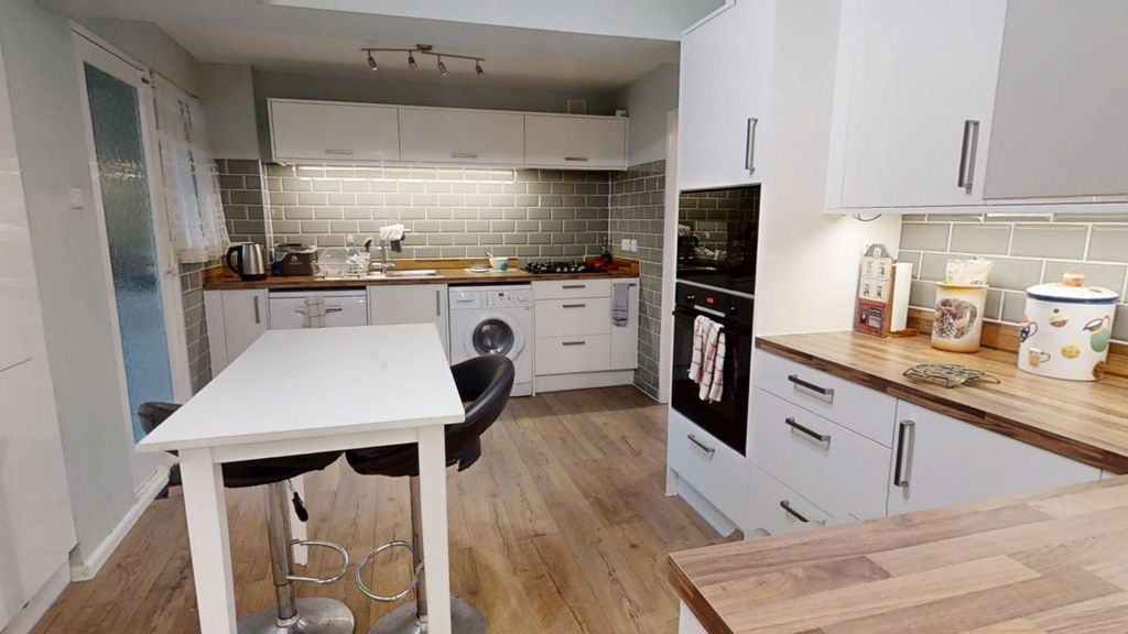 Additional image 9 of 3 bed detached bungalow for saleUnderhedge Gardens, Portland, Dorset DT5