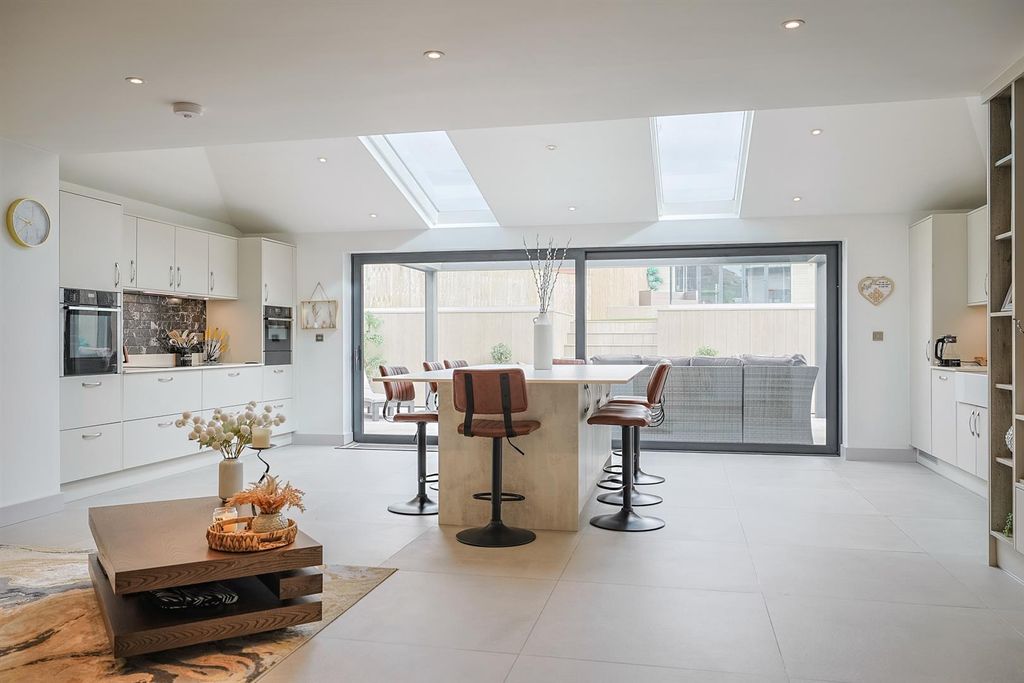 Property photo 3 of 30 14 Joiners Road - Web (14 Of 51).Jpg