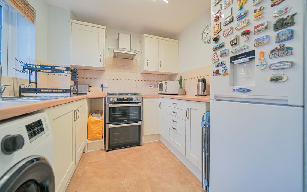 Property photo 2 of 12 P1068033-2.Jpg