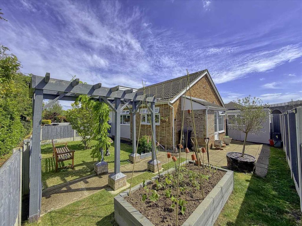 Property photo 3 of 22