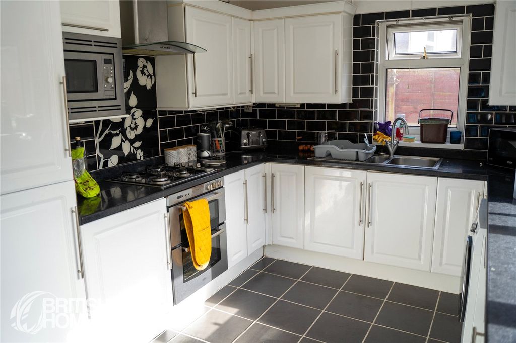 Property photo 2 of 27 Picture No. 27