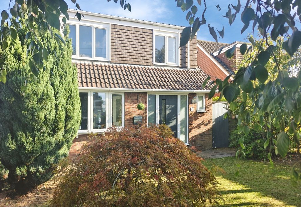 Property photo 1 of 37 Pbox-Img.Jpg